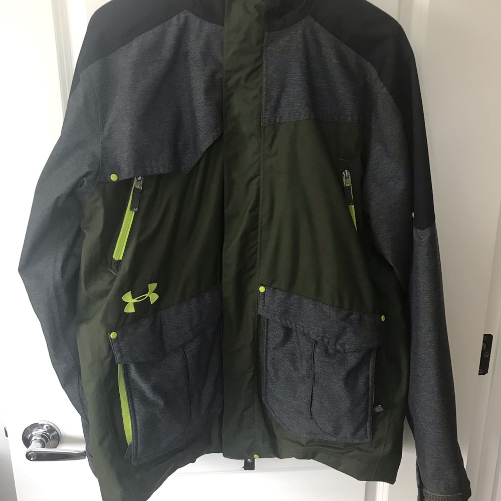 Under Armour Men’s ski jacket ColdGear